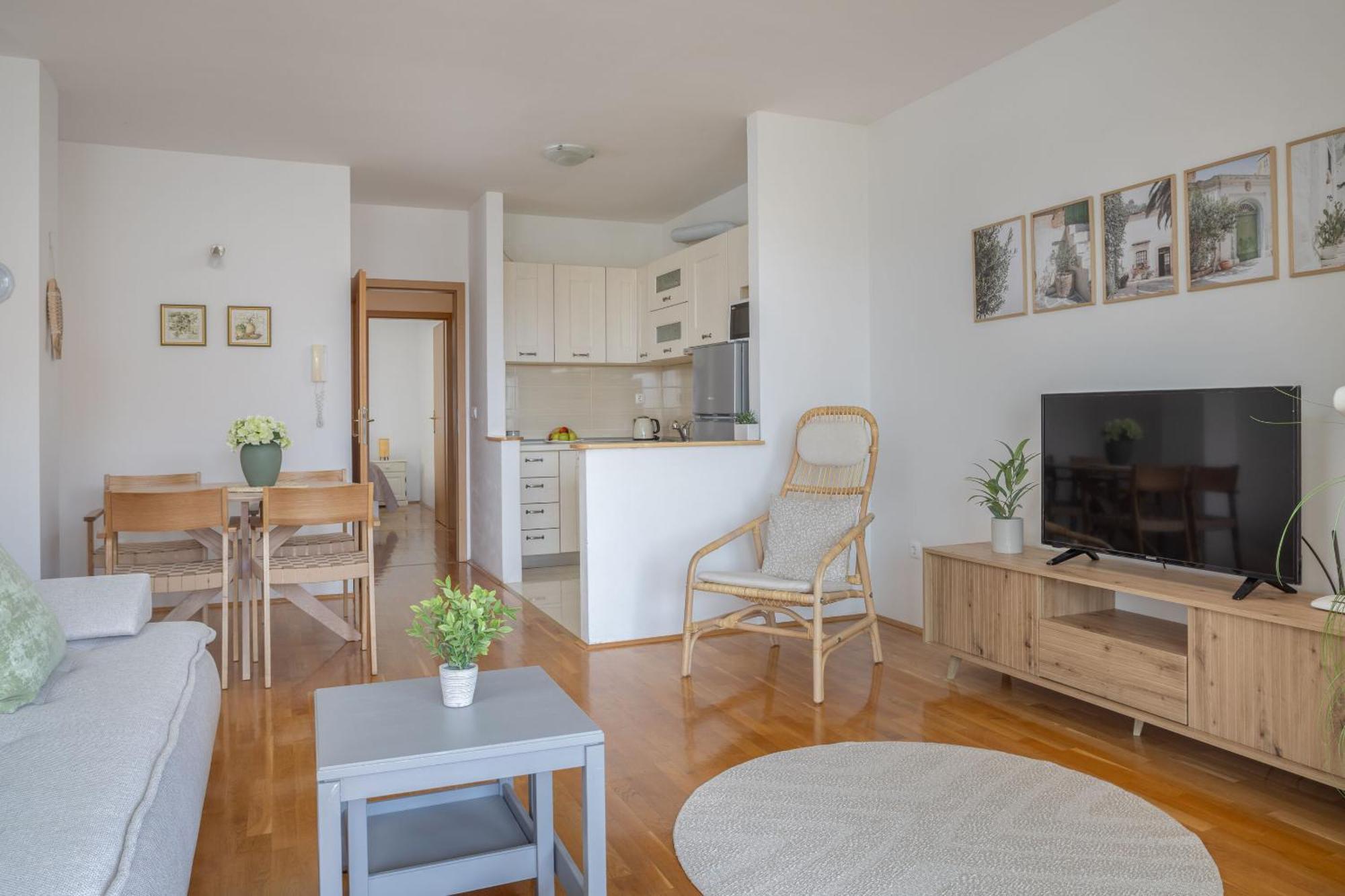 Apartment Paula Promajna Eksteriør billede